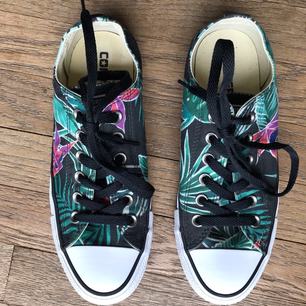 Womens Converse Tropical Print Sneaker